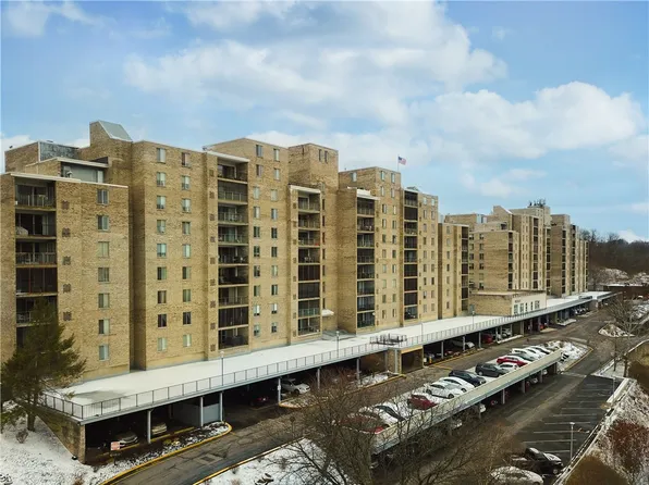 2160 Greentree Rd APT 401W, Pittsburgh, PA 15220