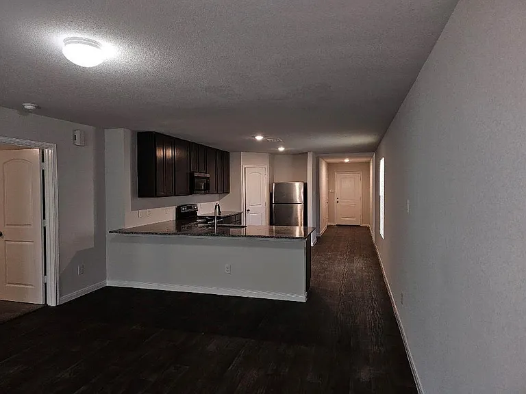 15118 Sorrento Bay Cir — Photo 6