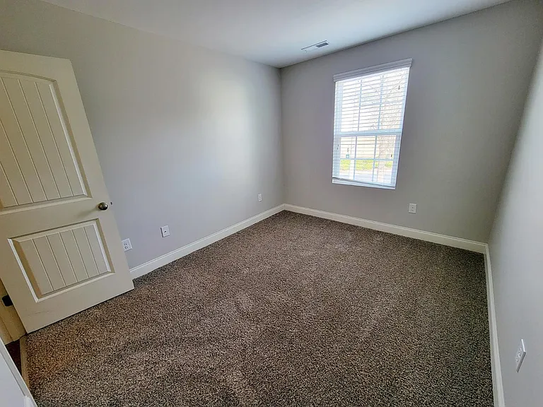 3944 Volkswalk Pl — Photo 40