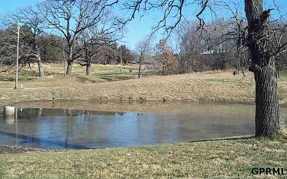 5th image of 8459 Burr Oak Dr