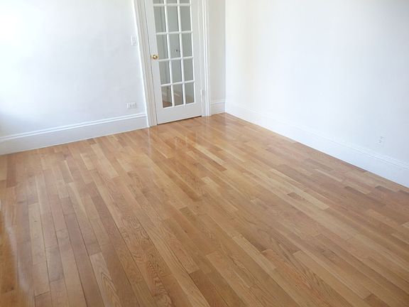 2nd image of 500 W 48th St APT 2RN