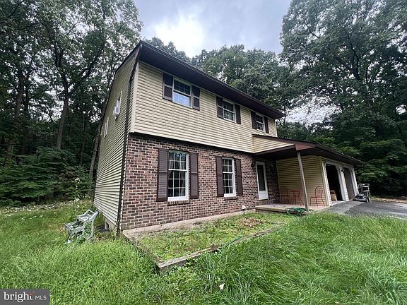 3rd image of 162 Stitzer Rd