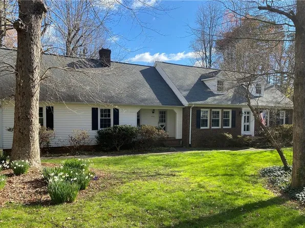 416 Courtland Dr, Elon, NC 27244