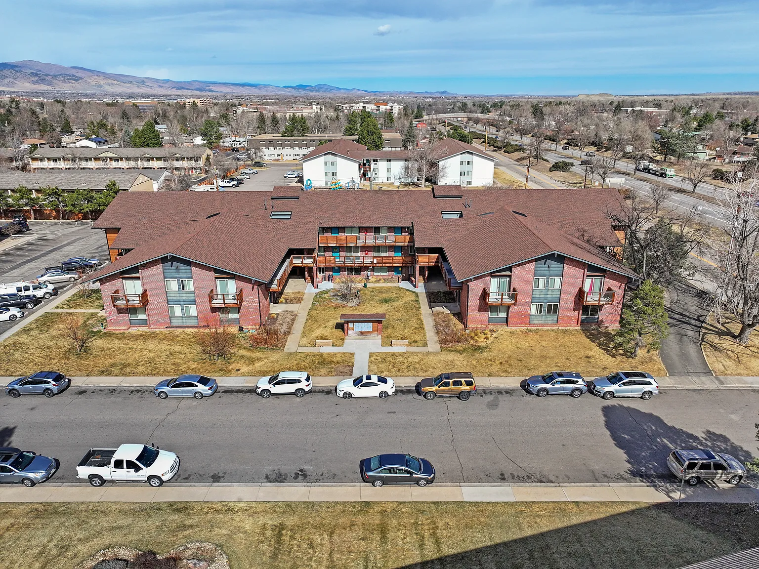 Nest on Thunderbird Income Restricted Apartments — Photo 3