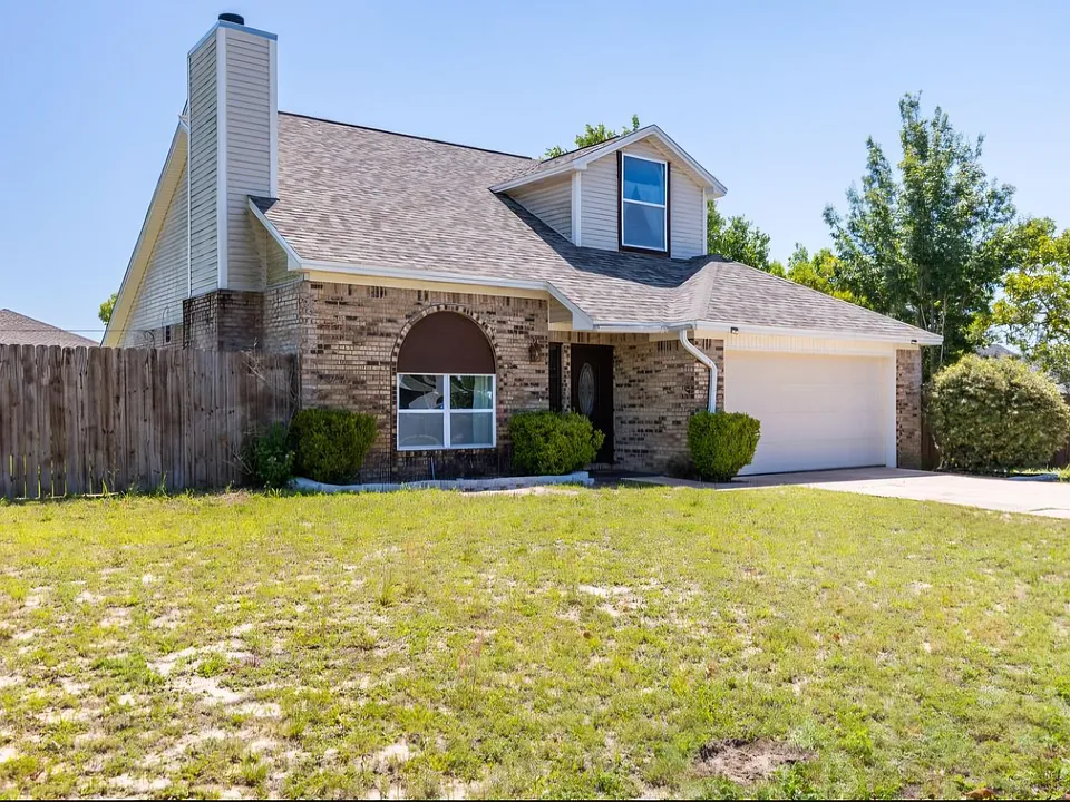 650 Reynolds Cir