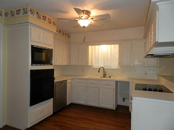 5th image of 17139 Beaver Springs Dr #12