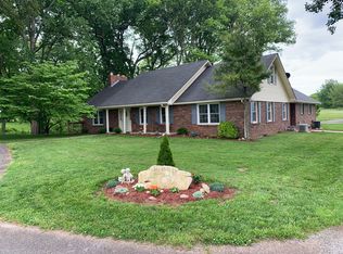 11760 Louisville Rd, Bowling Green, KY 42101