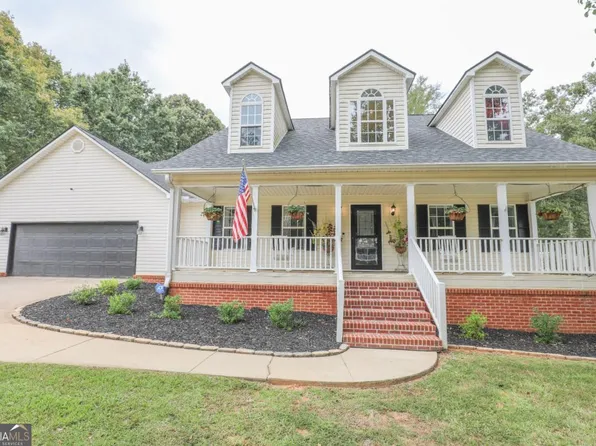 240 NW Southern Walk Dr, Milledgeville, GA 31061