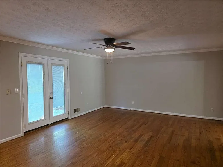 1695 Underwood Dr SE — Photo 5