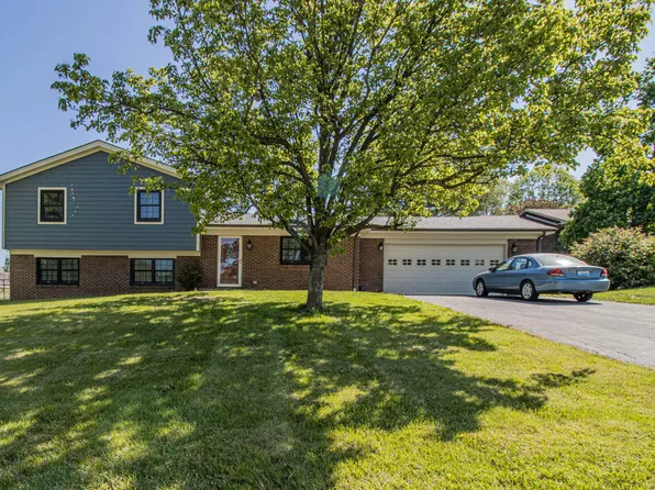 1025 Crestwood Hts, Paris, KY 40361