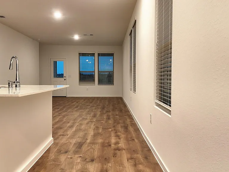 15932 Blass Valley Dr — Photo 7