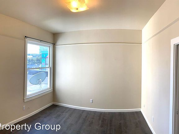4th image of 1040 Howard St APT 4