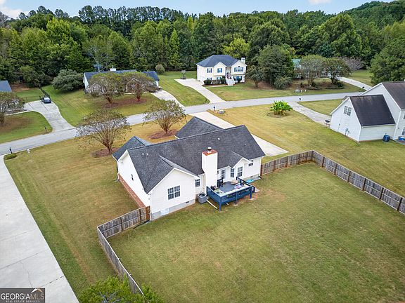 3rd image of 1017 Crystal Brook Way