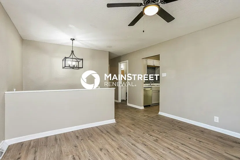 1137 Soria St — Photo 2