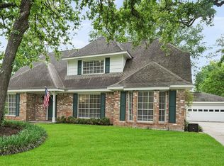 11907 Moorcreek Dr, Houston, TX 77070