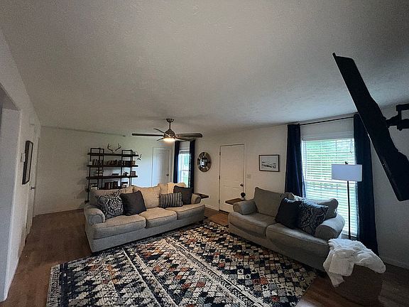 4th image of 648 Tiffany Nicole Ln