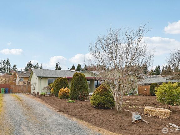 4th image of 1518 Carol Street