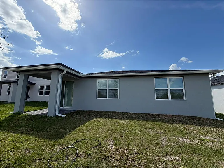 5009 Katrina Dr — Photo 11