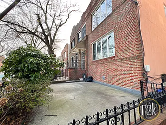 Rented by Realty 2000 Corp