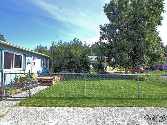 2nd image of 679 E Beaver Ave