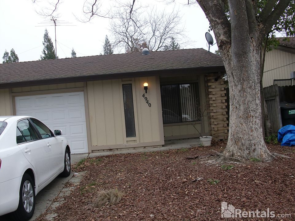 1st image of 4940 Summerwood Cir