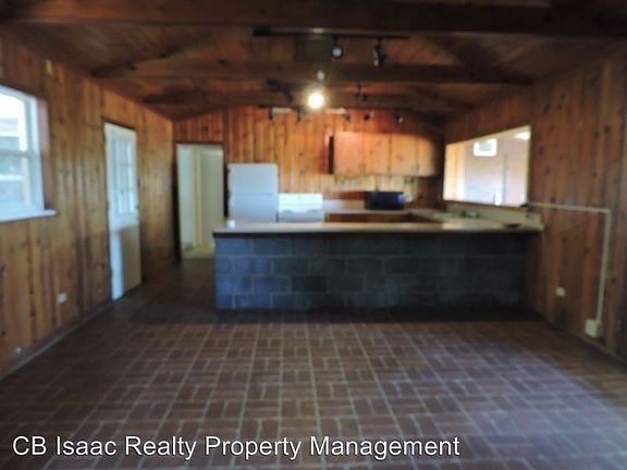 4th image of 6612 Woodland Dr