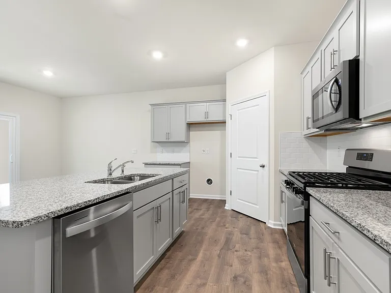 325 Red Brick St — Photo 11