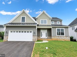 675 Integrity Dr, Lititz, PA 17543