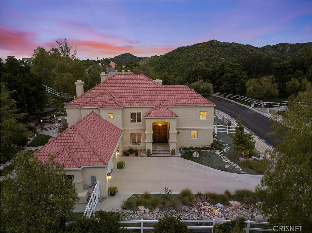 27125 Crystal Springs Rd, Canyon Country, CA 91387 Zillow