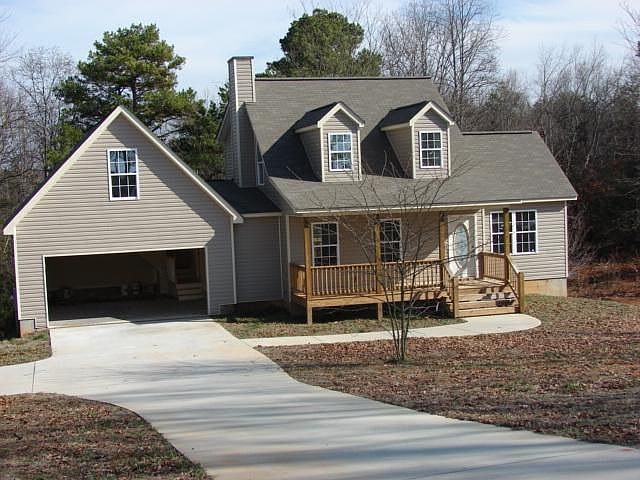 1st image of 265 Foothills Dr