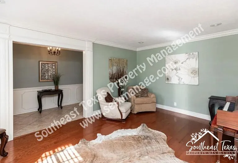 6030 Zenith St — Photo 8