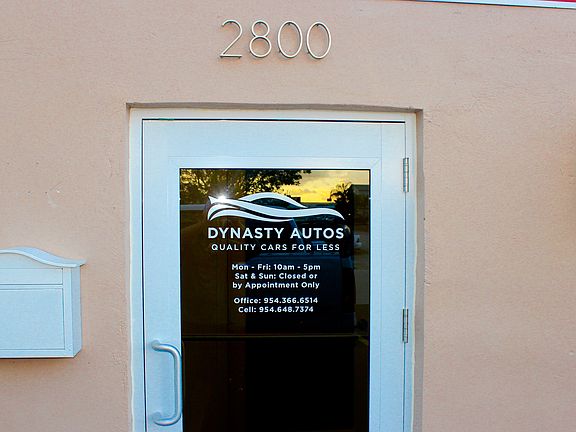 3rd image of 2800 NE 7th Ave
