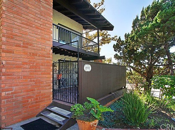 2nd image of 10601 Cordoba Ct