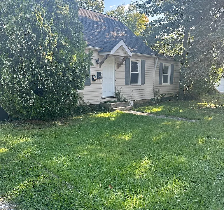141 Shelton Blvd #143