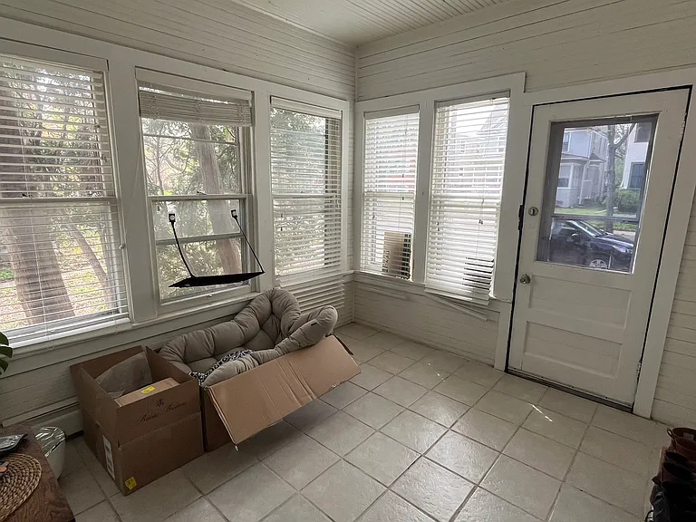 3433 Aldrich Ave S — Photo 8