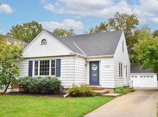 2022 N 81st St, Wauwatosa, WI 53213