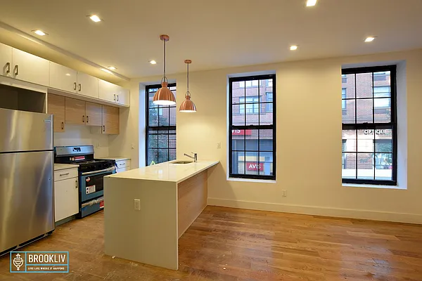 Rented by null | media 6