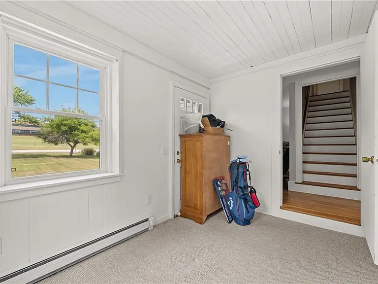 2340 S County Trl — Photo 33