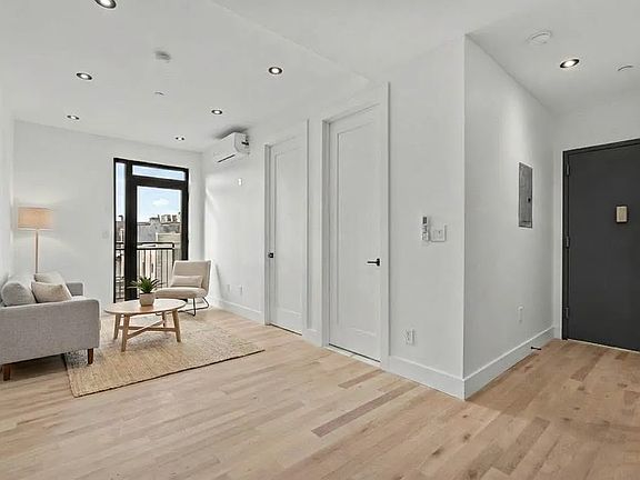 3rd image of 707 5th Ave #2C
