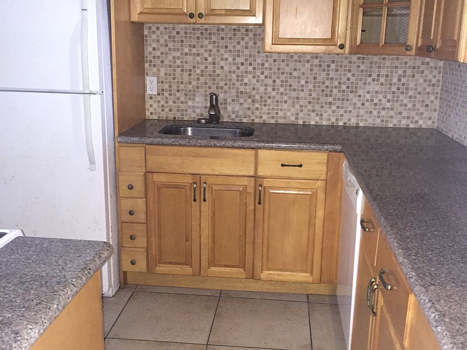 1st image of 1100 Normandy Dr