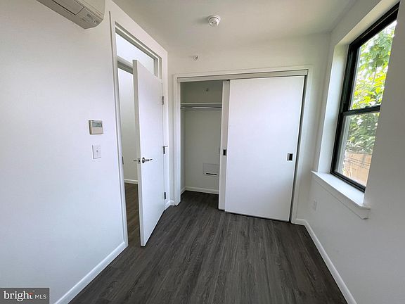 4th image of 3200 Kensington Ave #3G