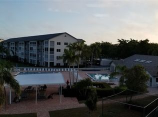 14941 Hole In 1 Cir #PENTHOUSE 2, Fort Myers, FL 33919