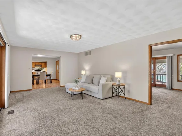 57 Winnebago Drive, Edgerton, WI 53534