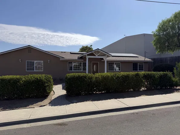 8517 Rhone Rd, Santee, CA 92071