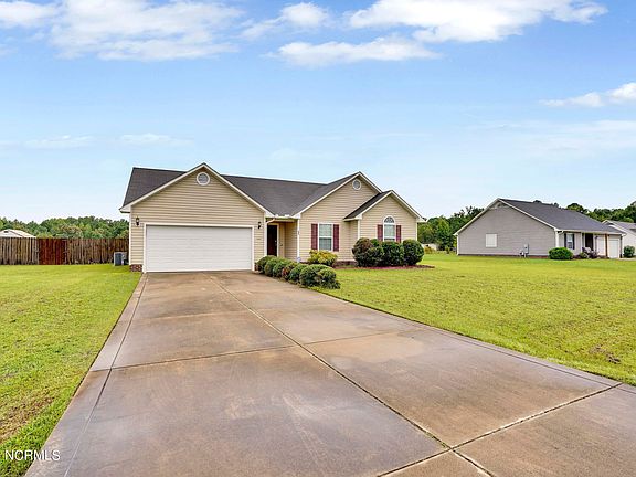 5th image of 493 Driftwood Lane