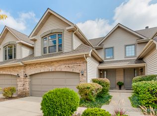 217 Springdale Ln, Bloomingdale, IL 60108