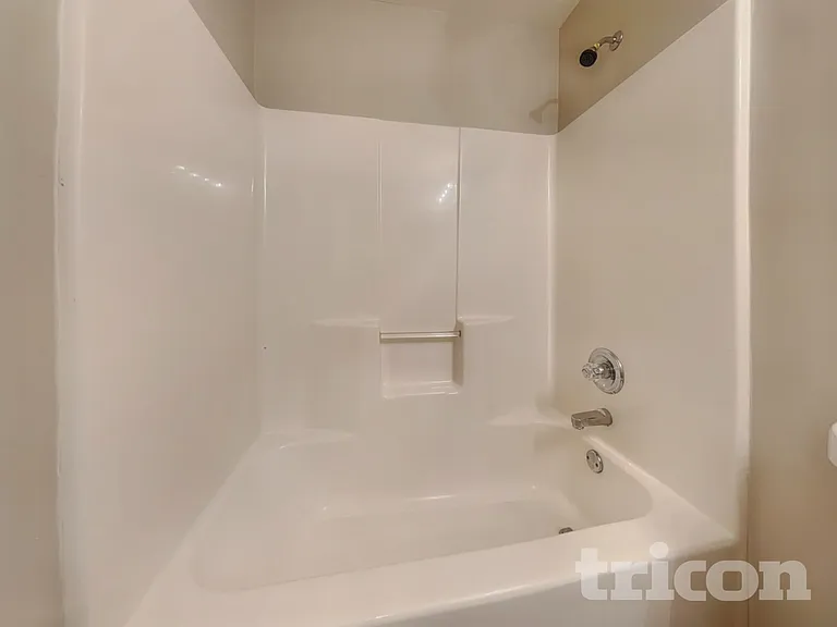 10 Carriage Hills Dr SE — Photo 14