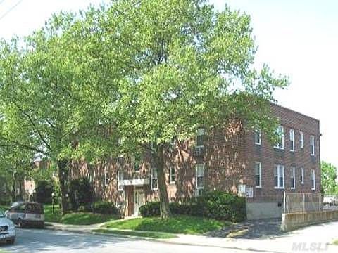 1st image of 70 Gibson Blvd APT 1B
