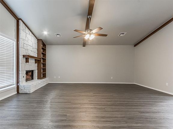 5th image of 10544 Ricky Ln