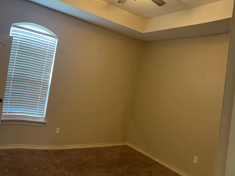 358 Southlake Dr — Photo 18